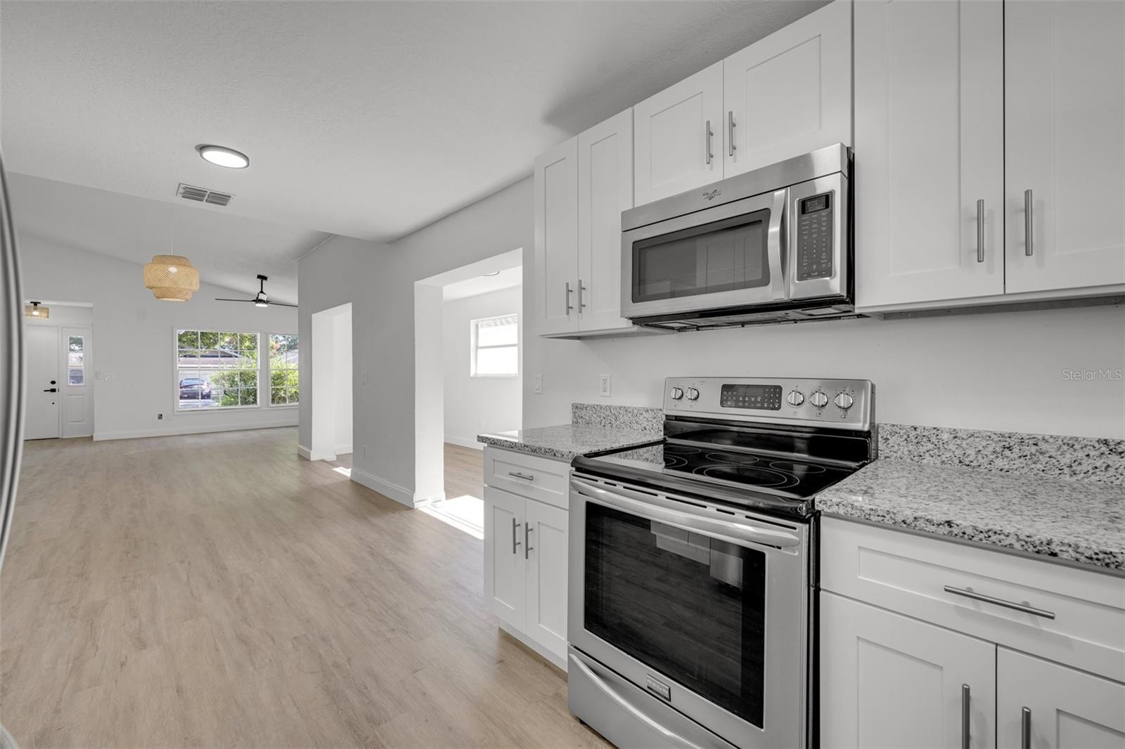 COUNTRY LANE - Residential