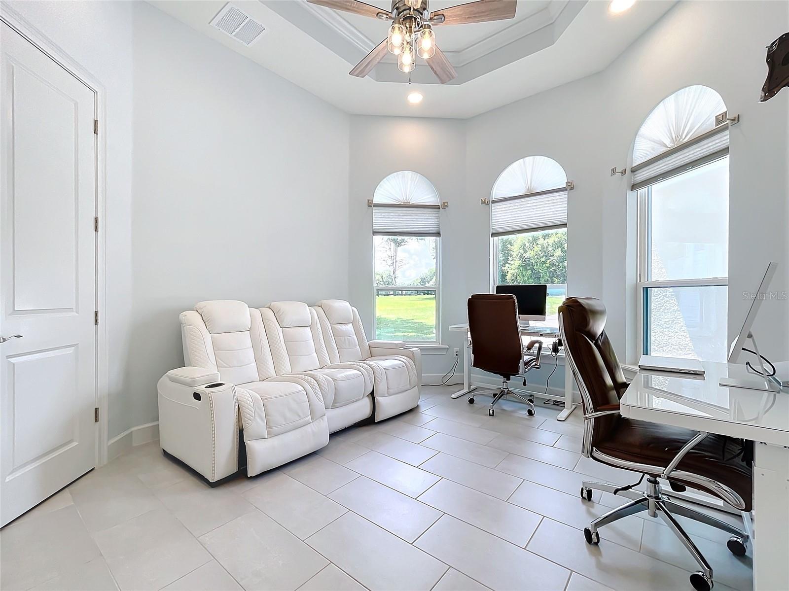 WOLFHEAD RIDGE - Residential