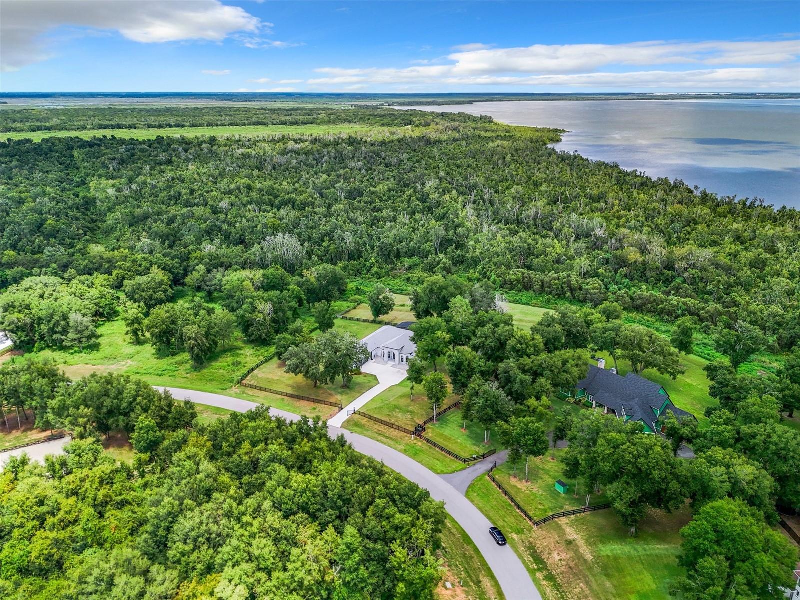 WOLFHEAD RIDGE - Residential