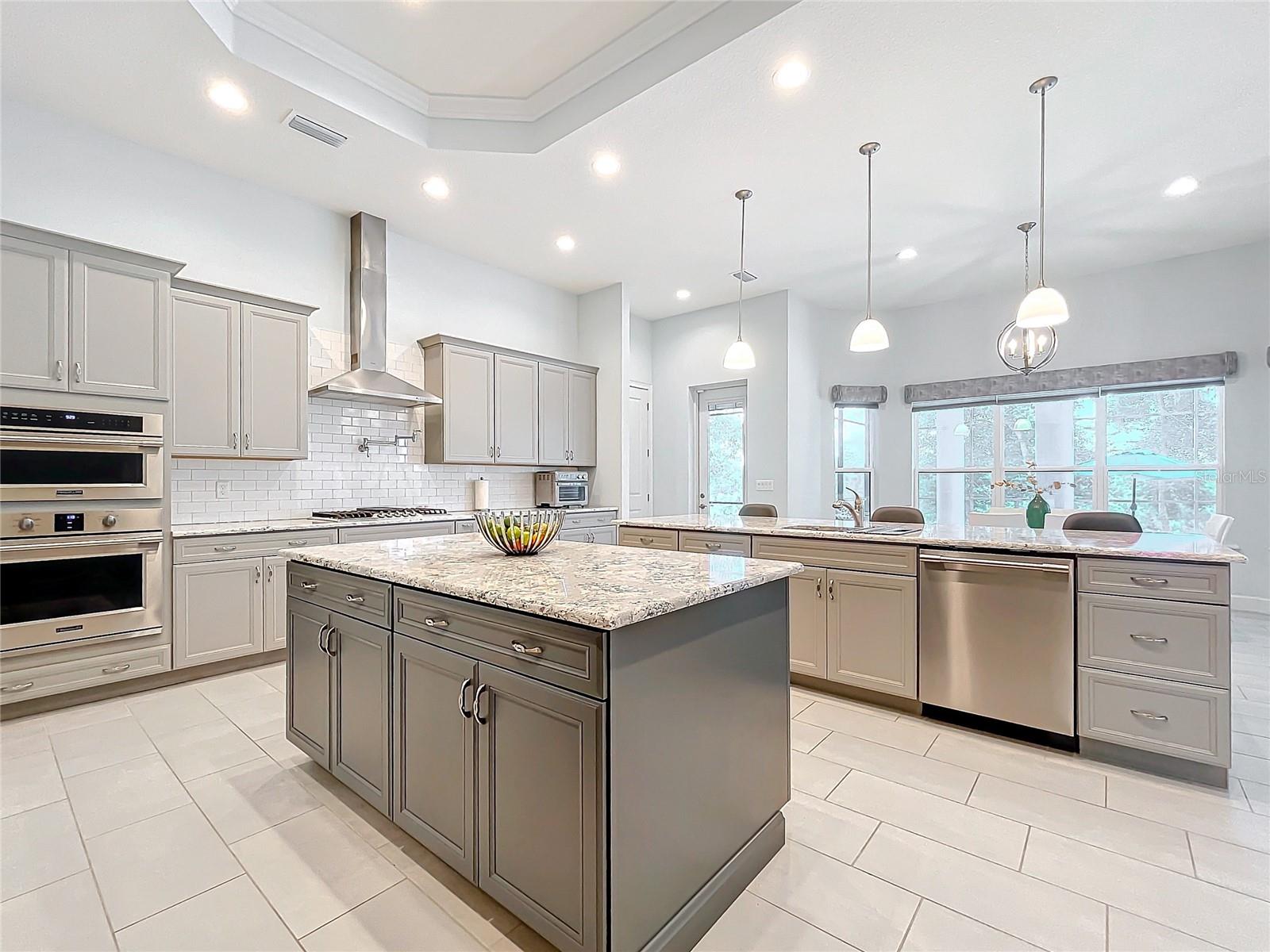 WOLFHEAD RIDGE - Residential