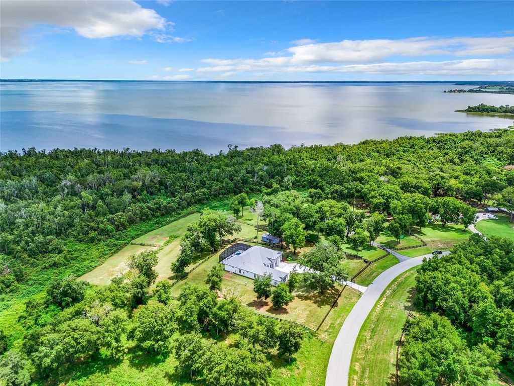 Photo of 20404 Wolf Springs Court, Clermont, FL 34715 (MLS # O6371231)