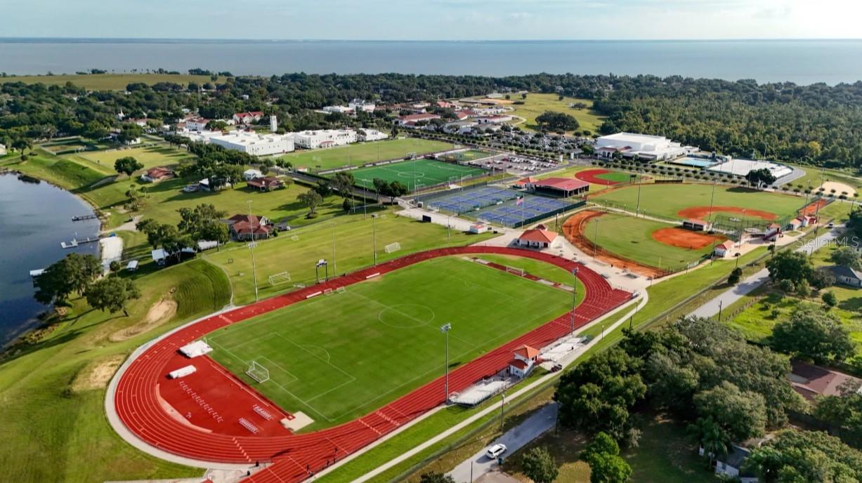 WOLFHEAD RIDGE - Residential