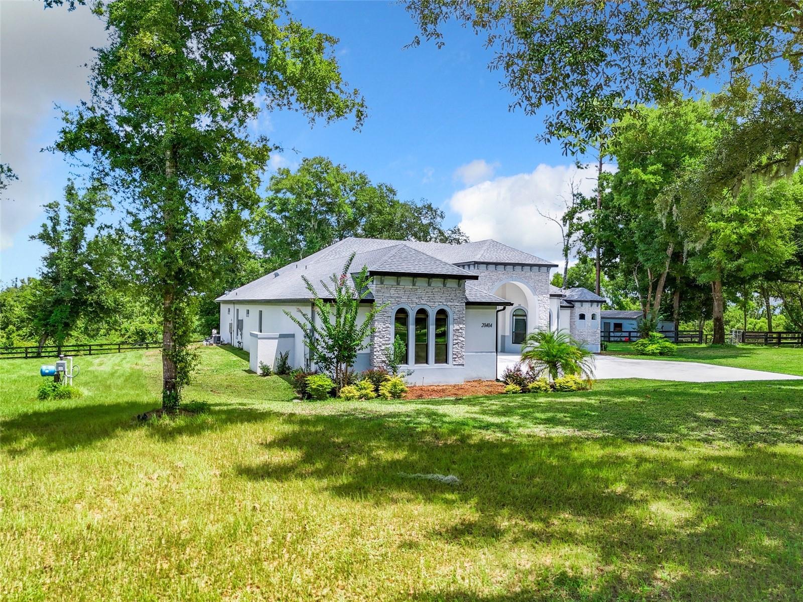 WOLFHEAD RIDGE - Residential