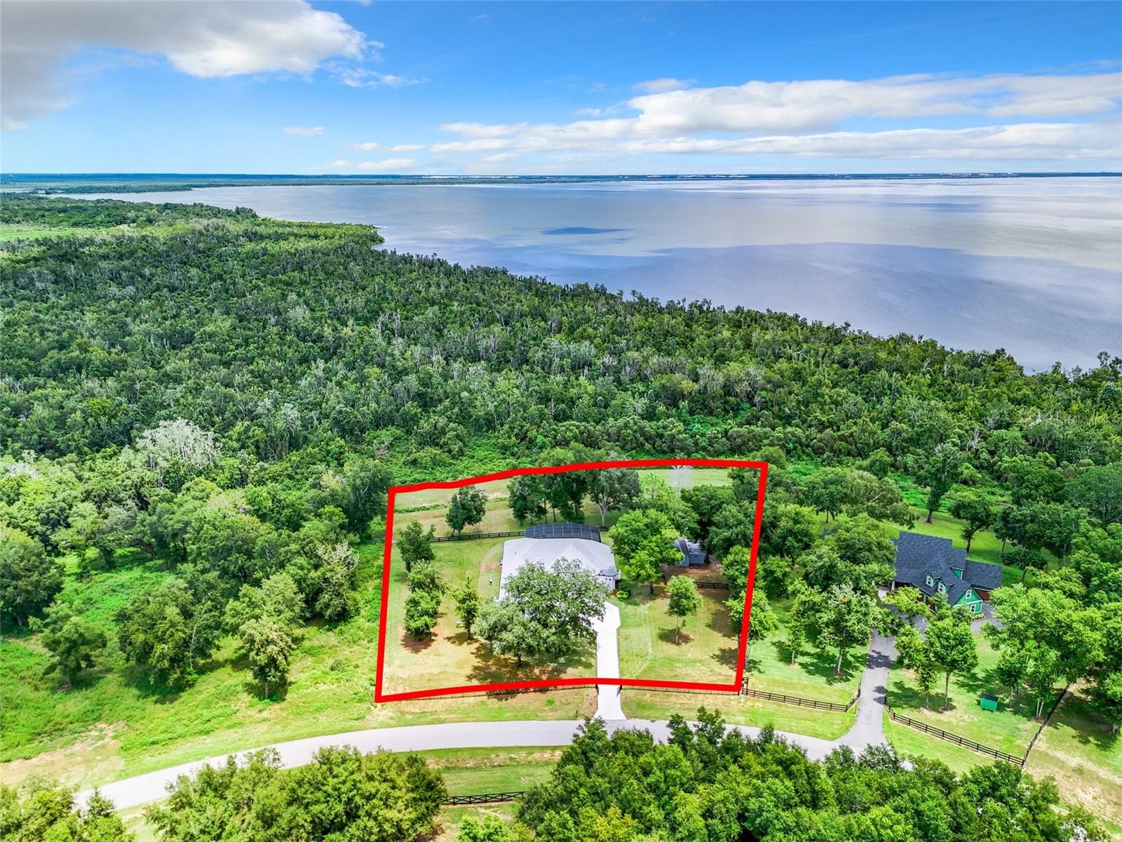 WOLFHEAD RIDGE - Residential