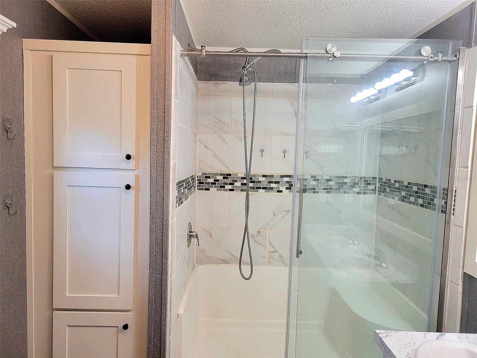 WILLISTON HLNDS - Residential