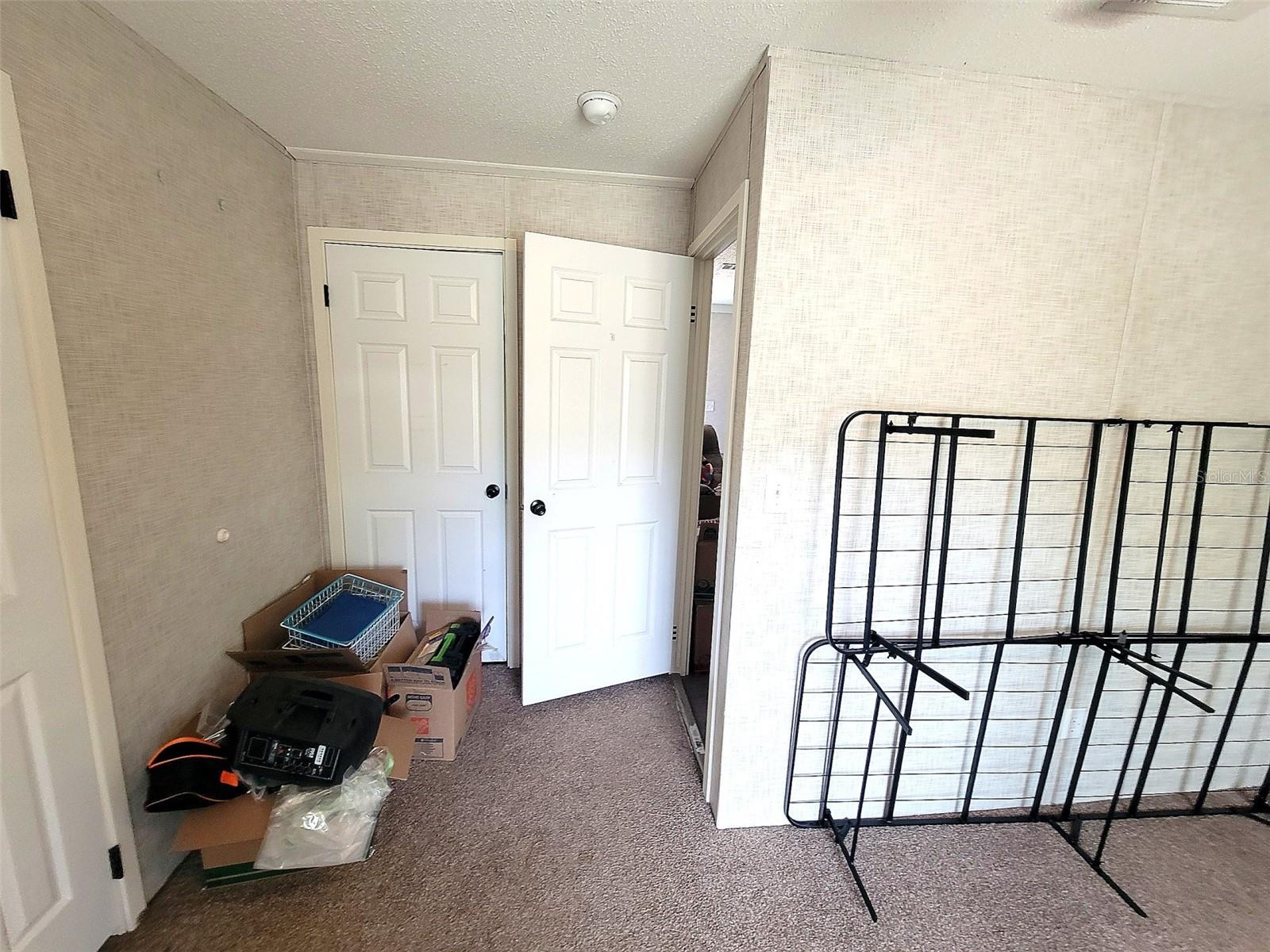 WILLISTON HLNDS - Residential