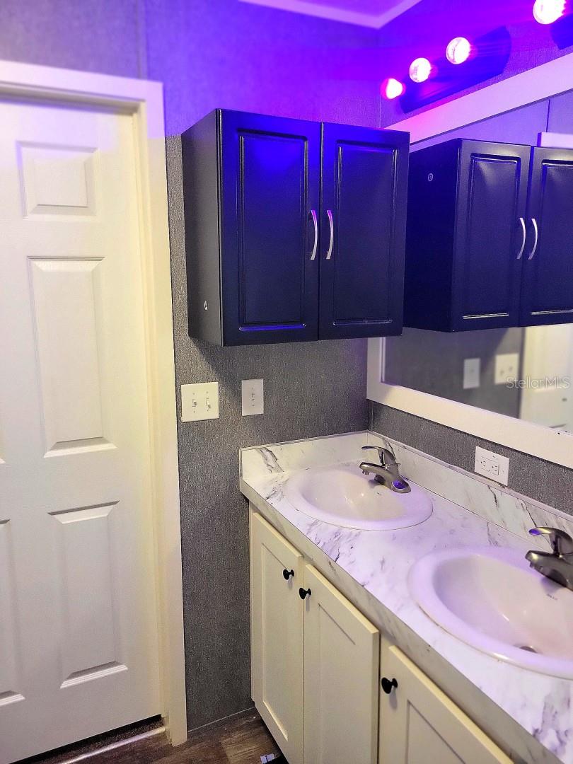 WILLISTON HLNDS - Residential