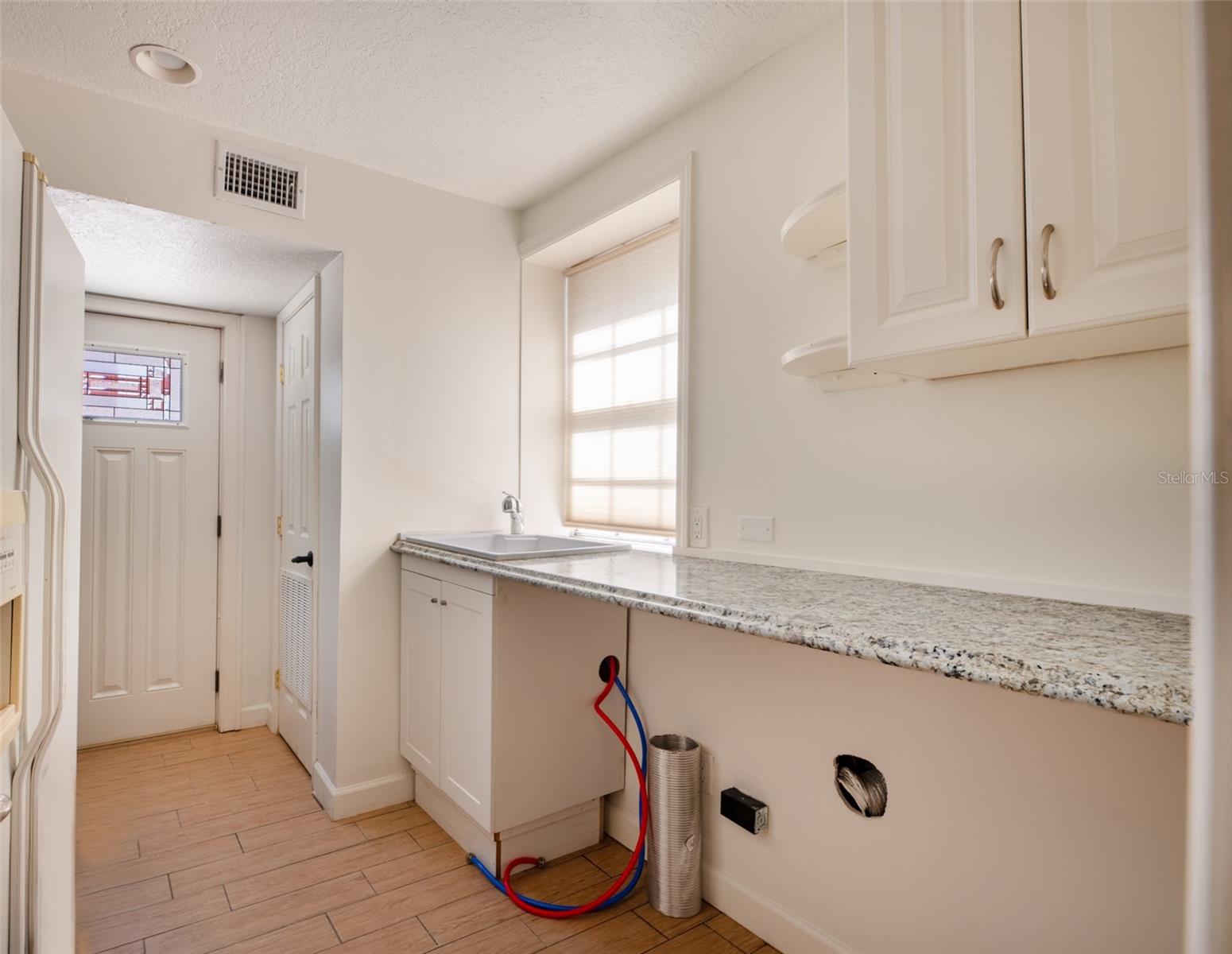 ANDERSON HUNTER ESTATES - Residential