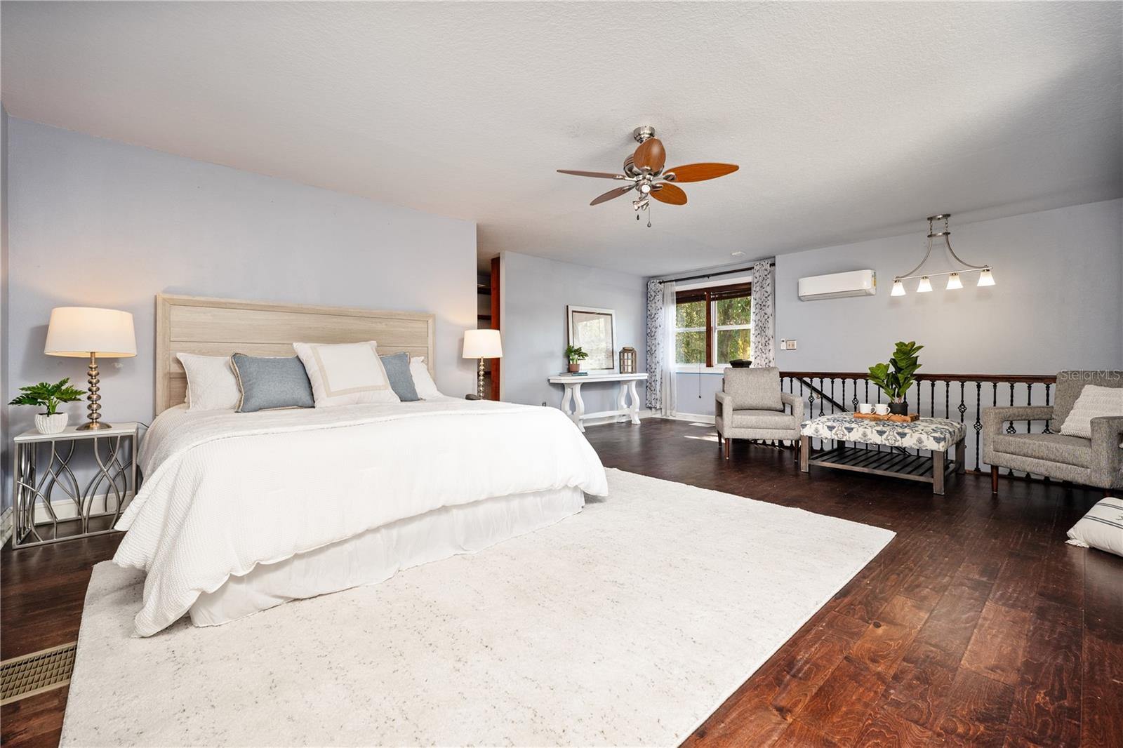 ANDERSON HUNTER ESTATES - Residential