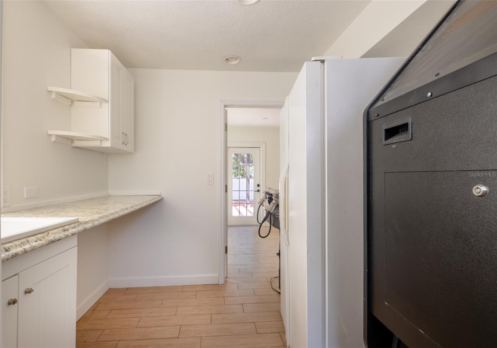 ANDERSON HUNTER ESTATES - Residential