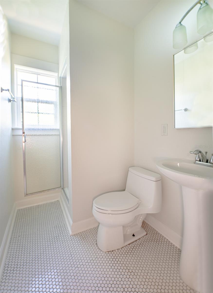 ANDERSON HUNTER ESTATES - Residential