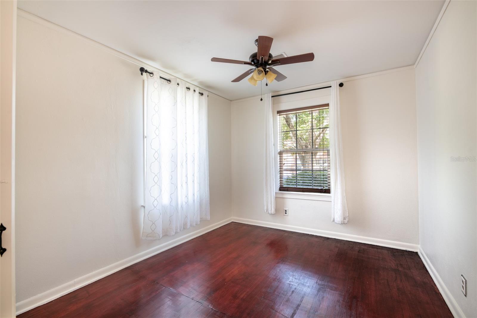 ANDERSON HUNTER ESTATES - Residential