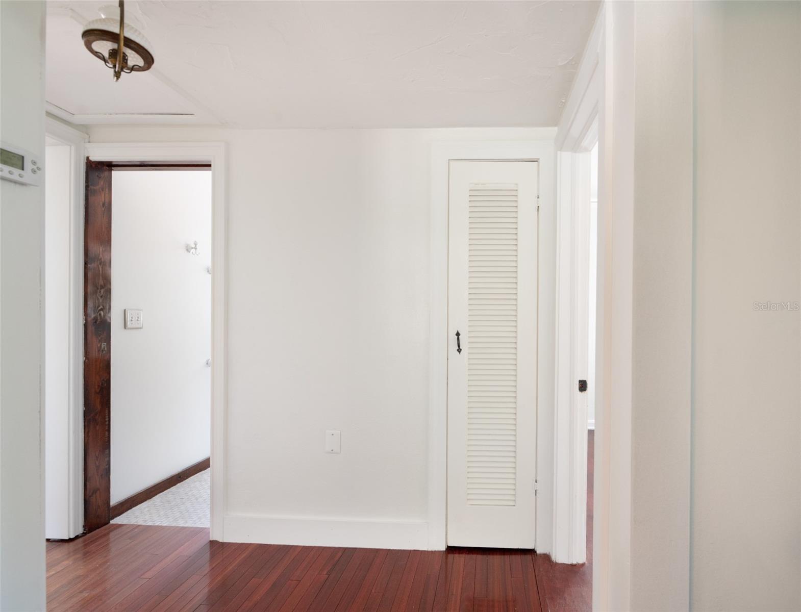 ANDERSON HUNTER ESTATES - Residential