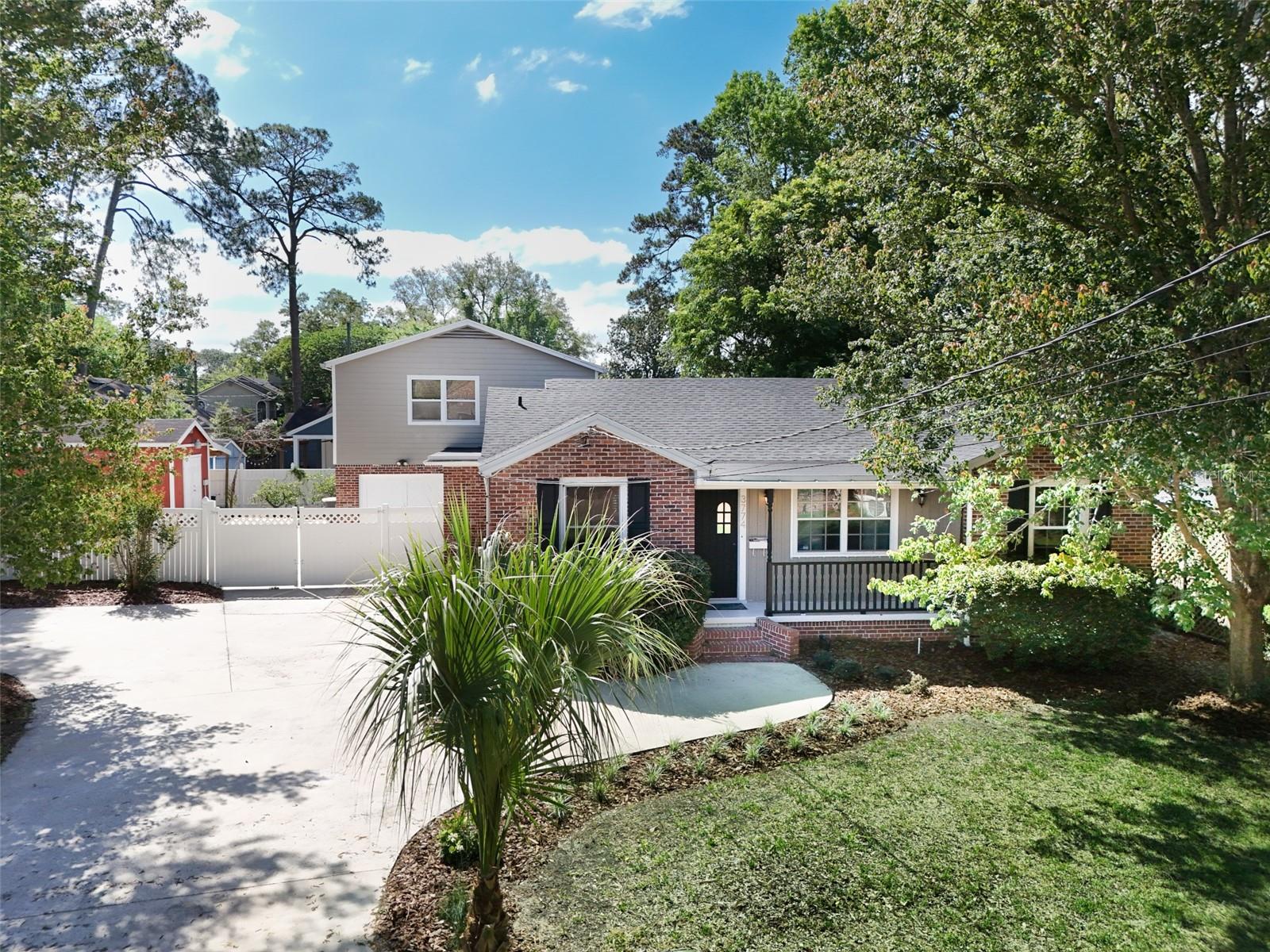 ANDERSON HUNTER ESTATES - Residential