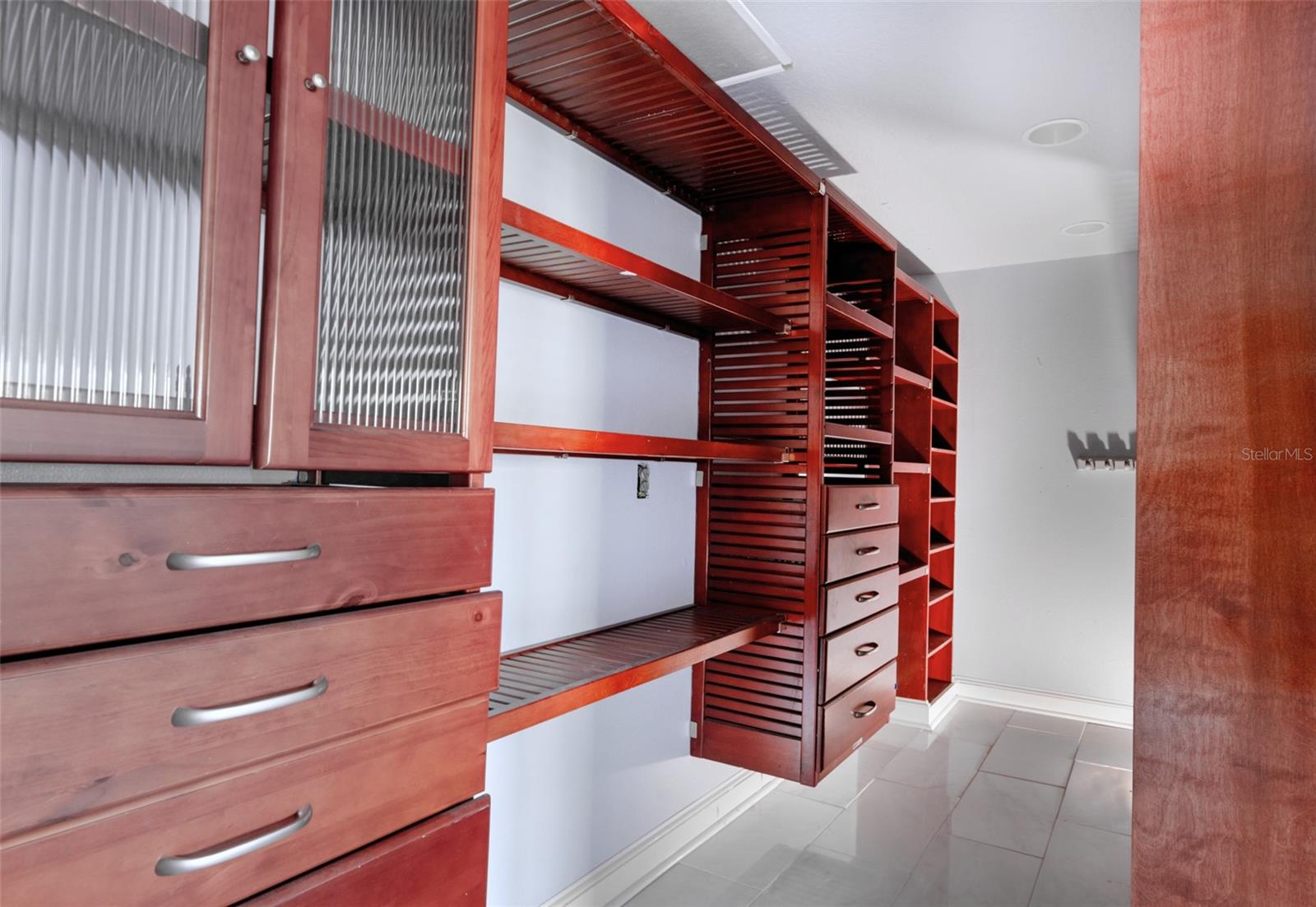 ANDERSON HUNTER ESTATES - Residential