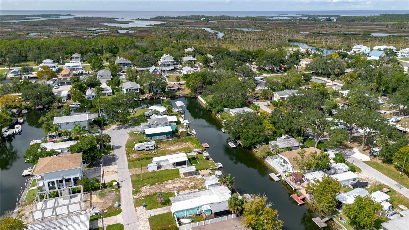 WEEKI WACHEE GARDENS - Residential