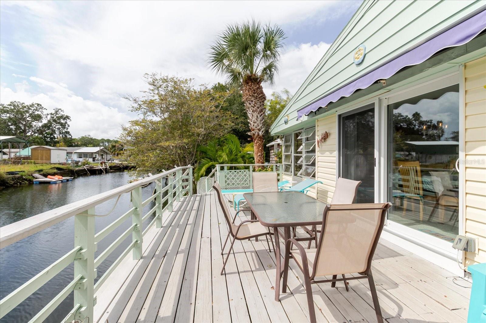 WEEKI WACHEE GARDENS - Residential