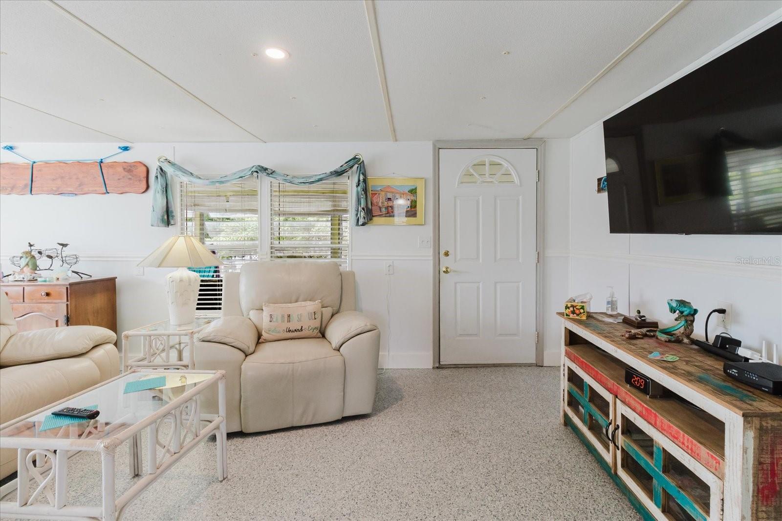 WEEKI WACHEE GARDENS - Residential