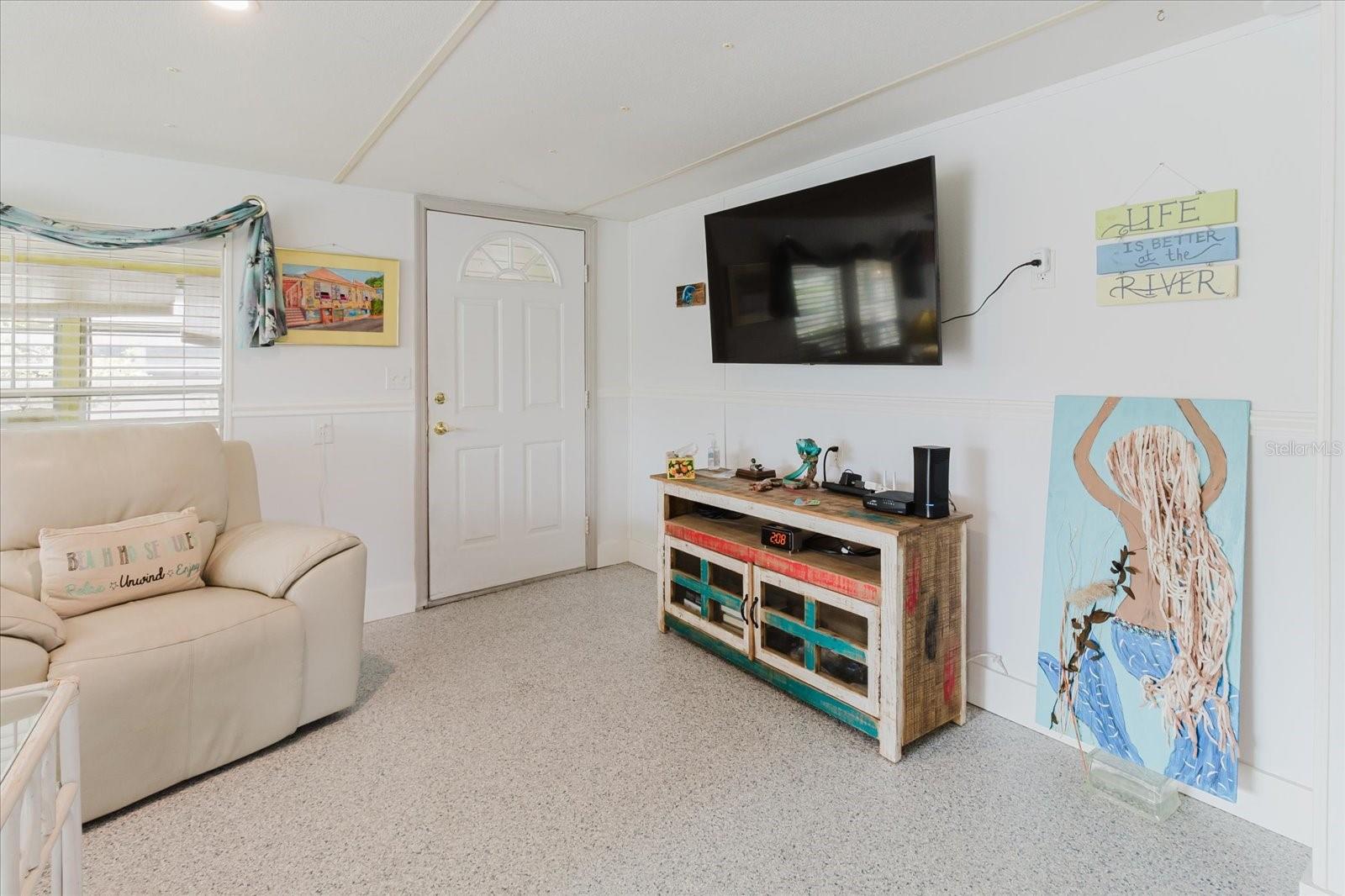 WEEKI WACHEE GARDENS - Residential