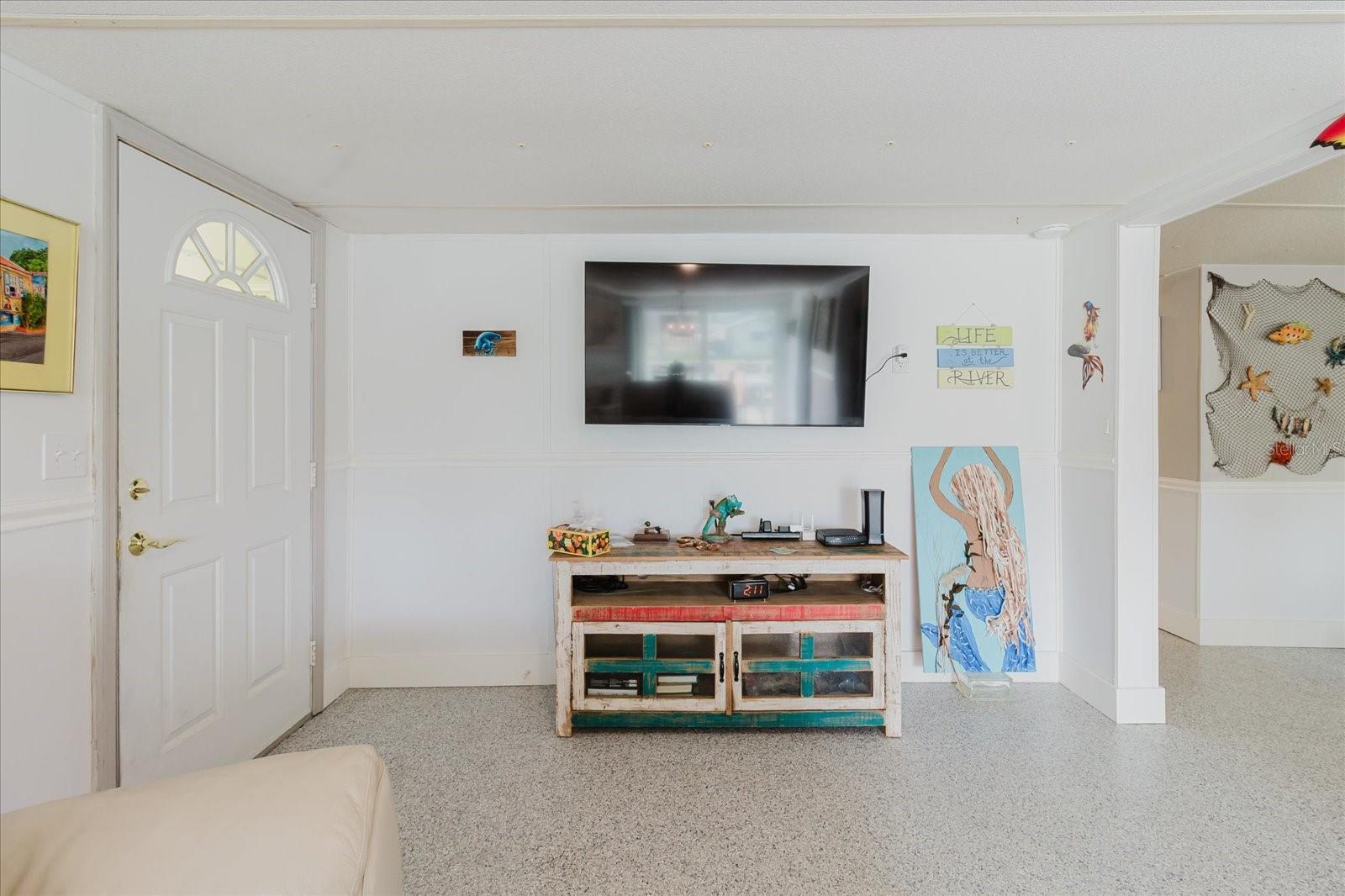 WEEKI WACHEE GARDENS - Residential