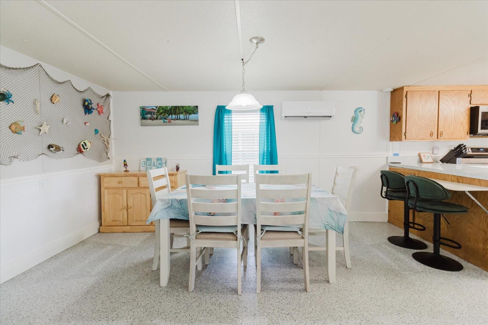 WEEKI WACHEE GARDENS - Residential