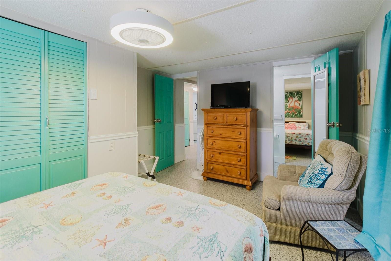 WEEKI WACHEE GARDENS - Residential