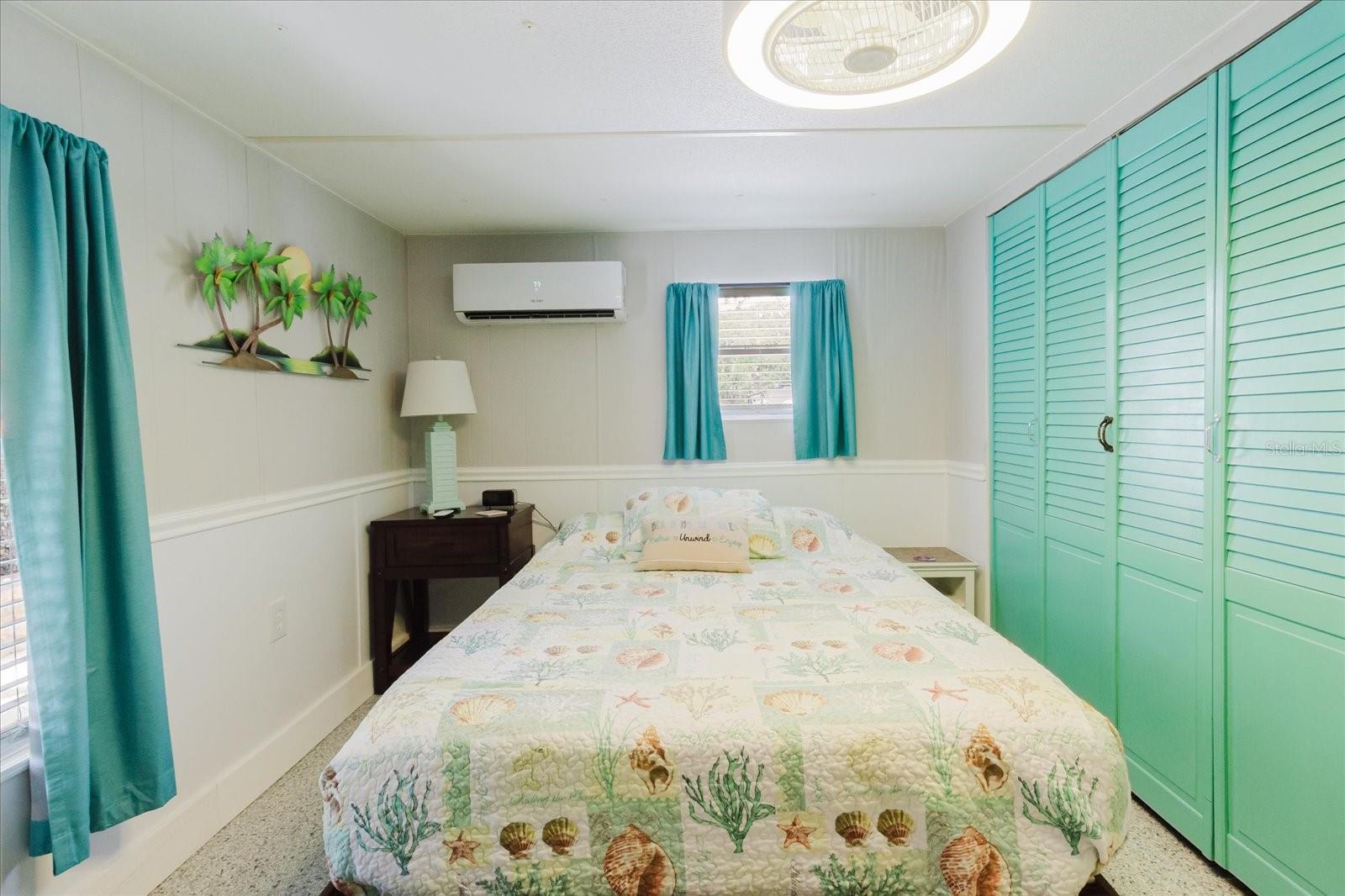 WEEKI WACHEE GARDENS - Residential