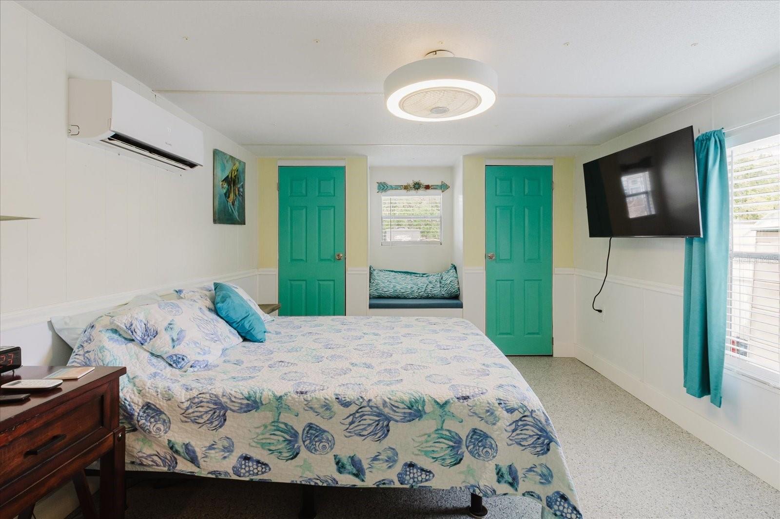 WEEKI WACHEE GARDENS - Residential