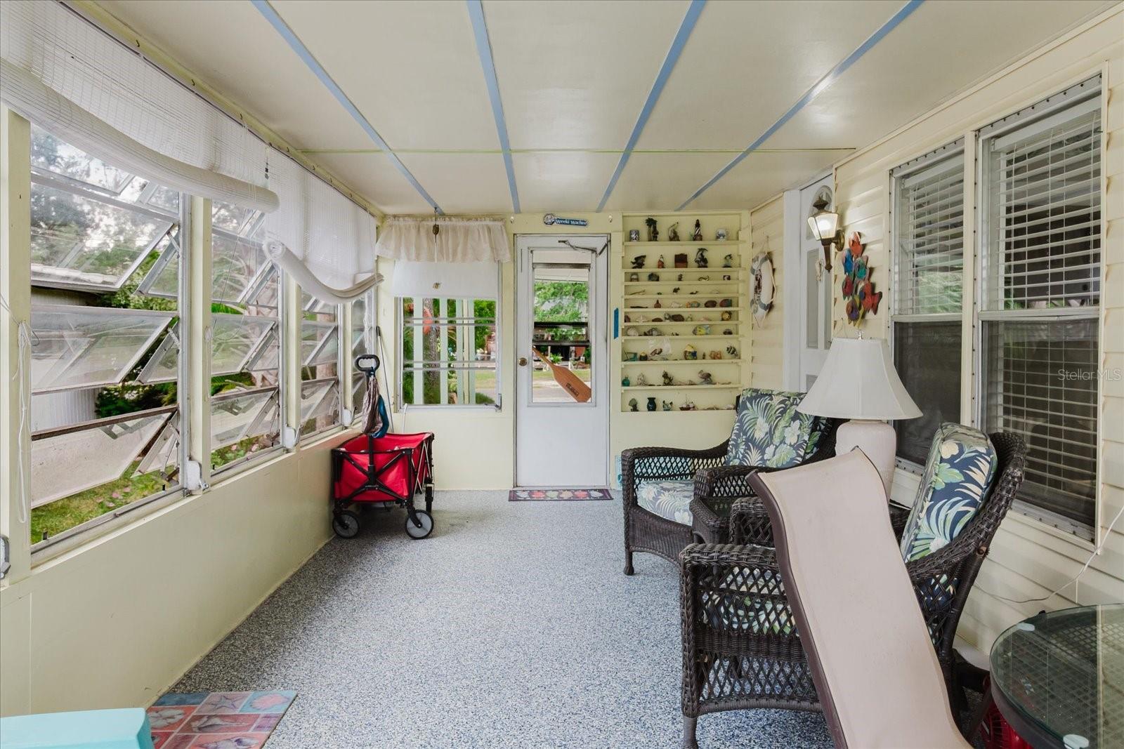 WEEKI WACHEE GARDENS - Residential