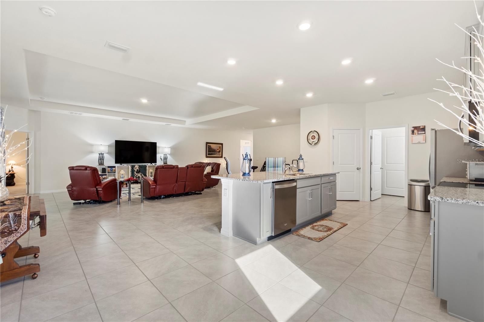 DEER PATH ESTATE - Residential