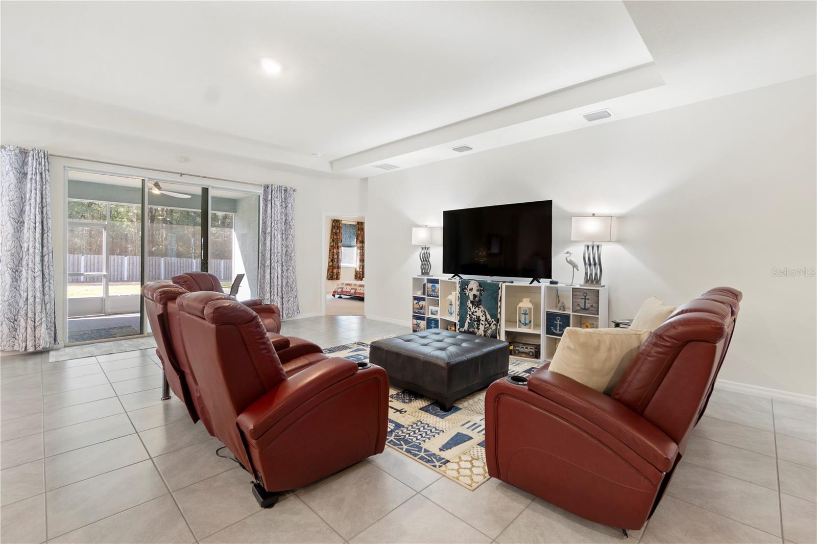 DEER PATH ESTATE - Residential