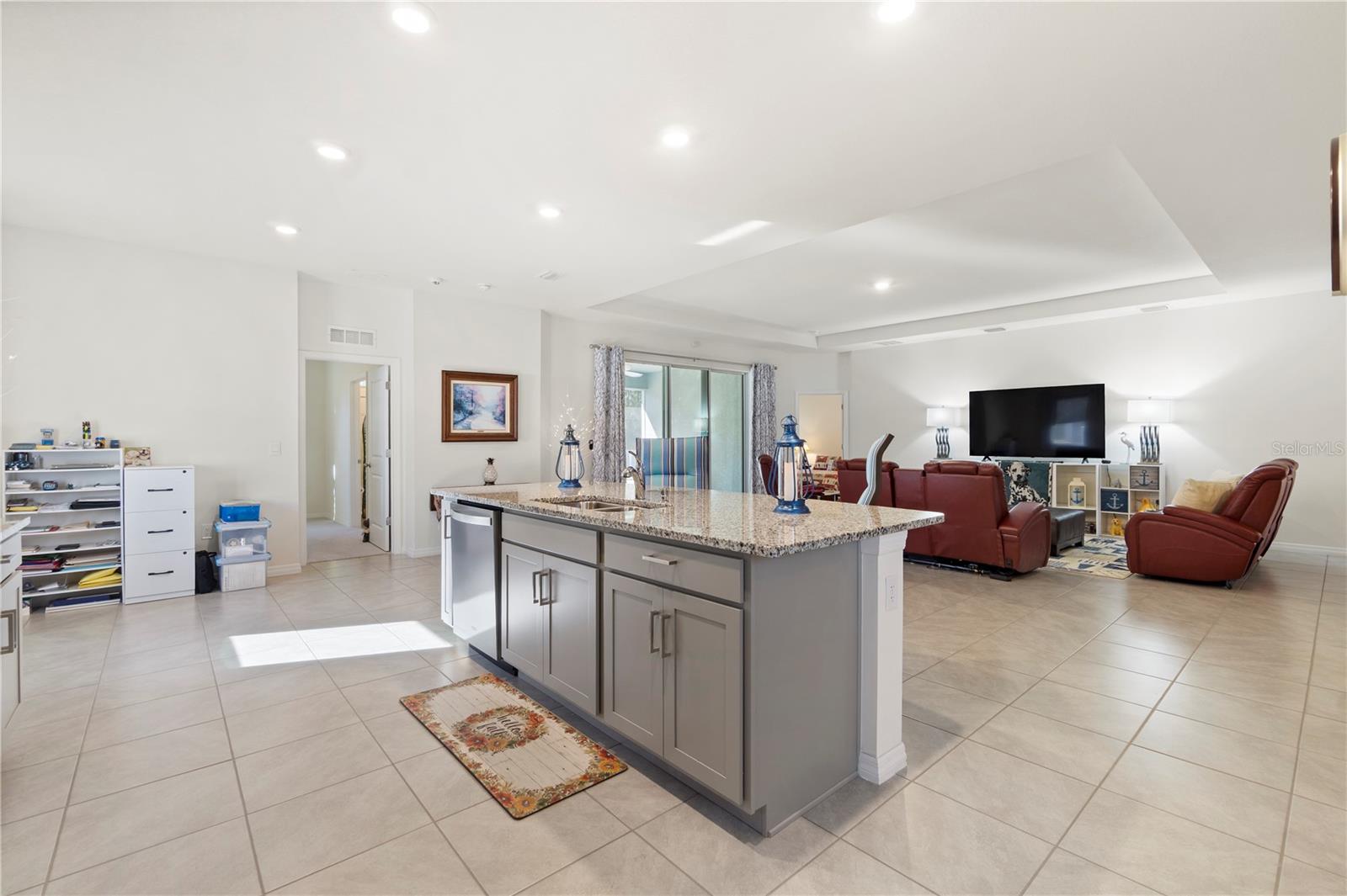 DEER PATH ESTATE - Residential