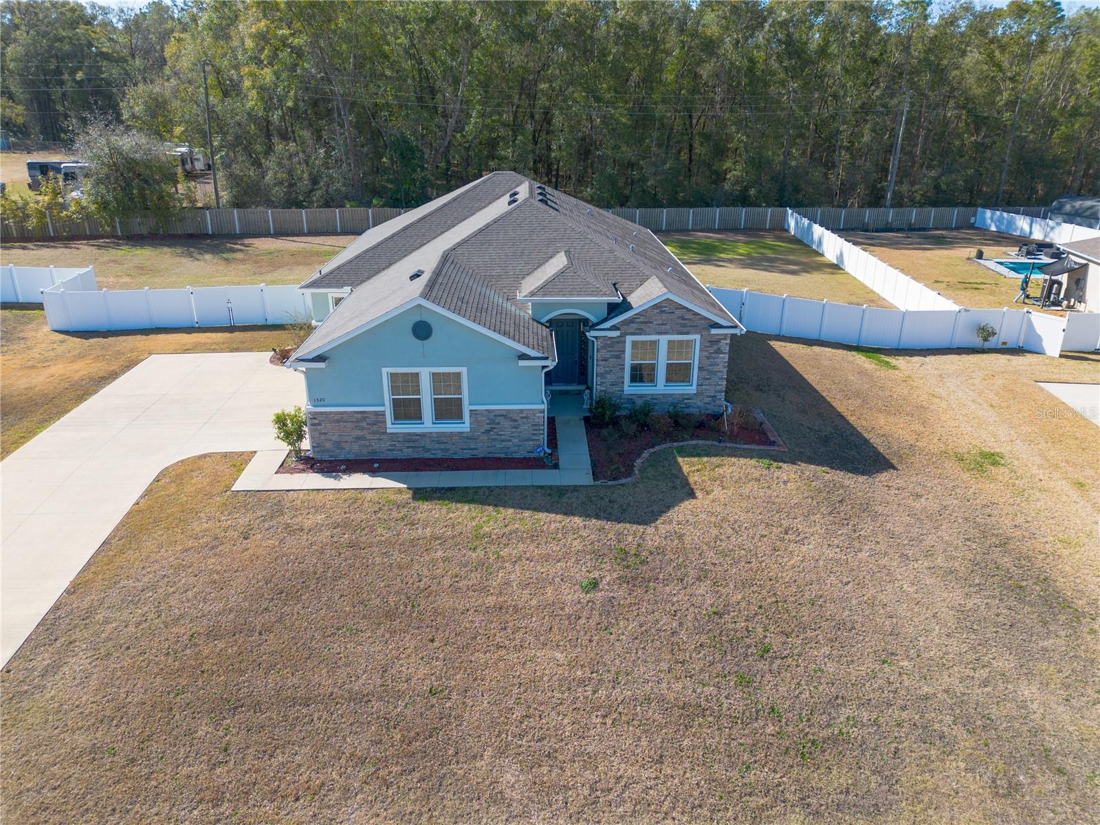 DEER PATH ESTATE - Residential