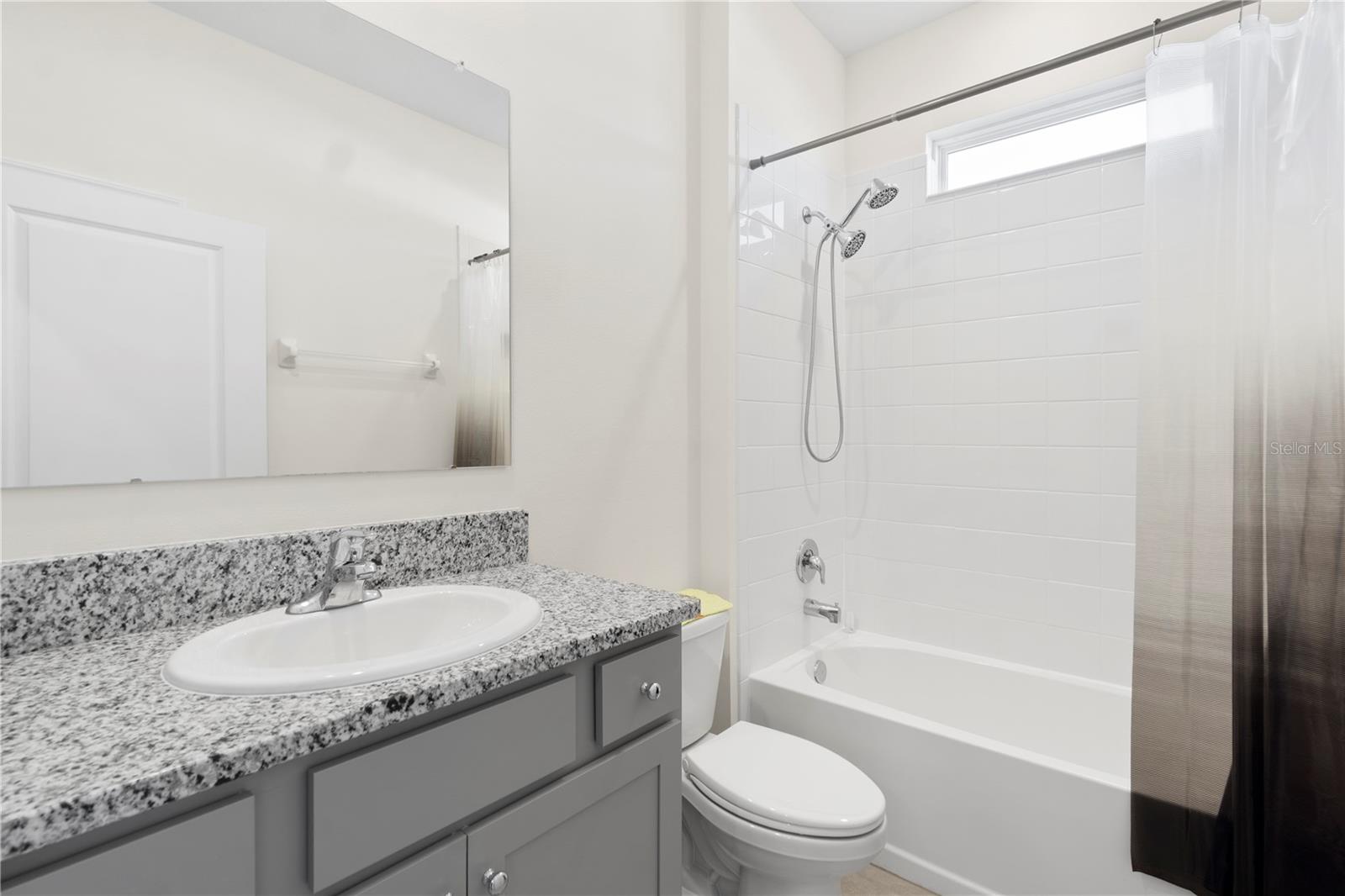 DEER PATH ESTATE - Residential