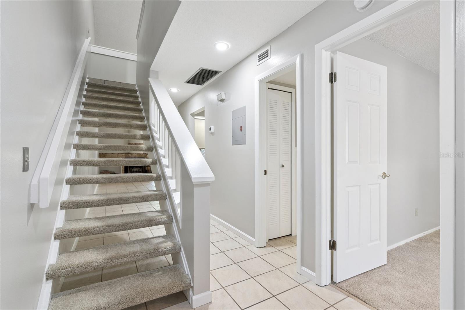 CYPRESS CLUB - Residential