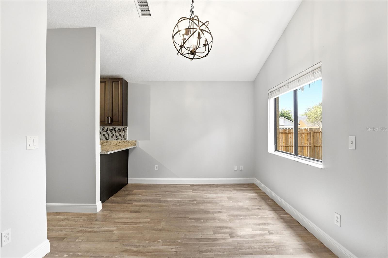 RESERVE AT THE CROSSINGS PH 1 THE - Residential