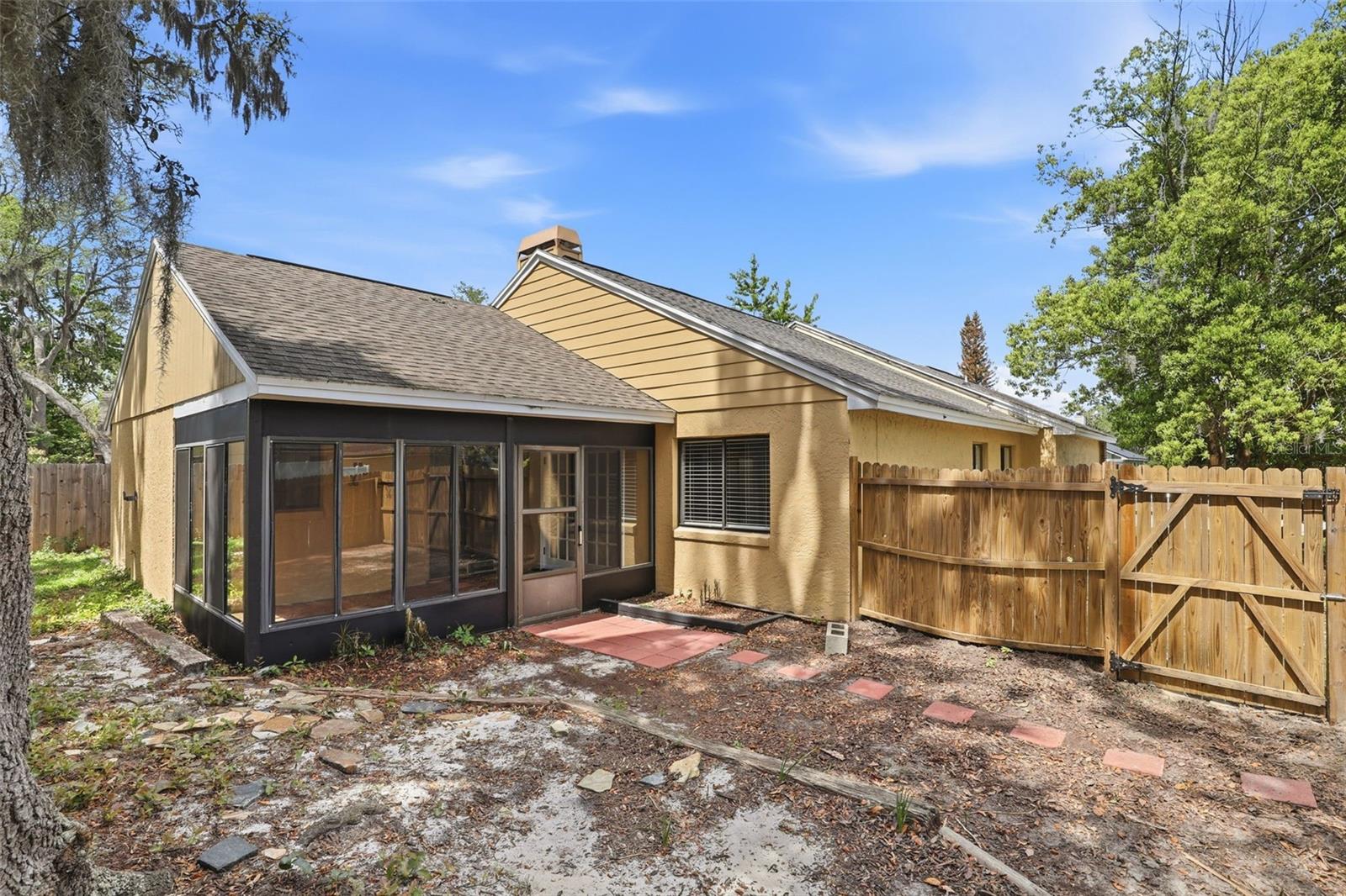 RESERVE AT THE CROSSINGS PH 1 THE - Residential