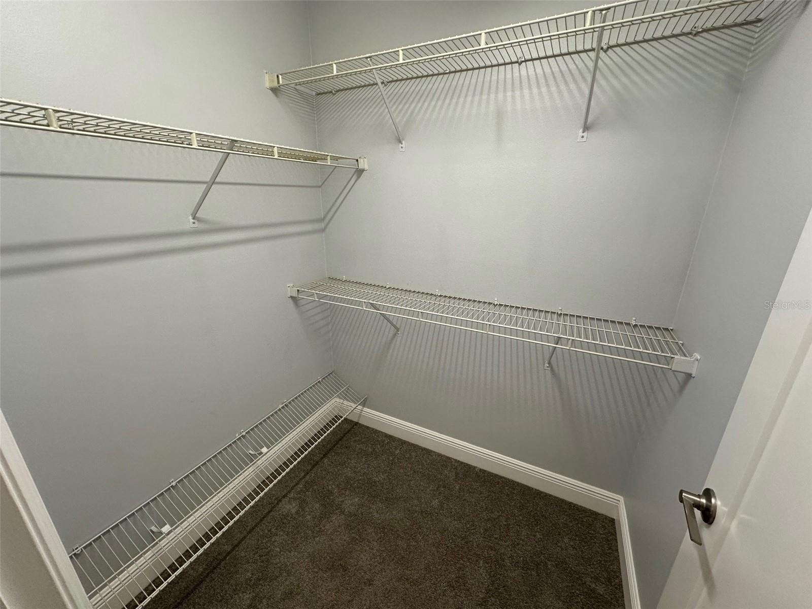 RESERVE AT THE CROSSINGS PH 1 THE - Residential