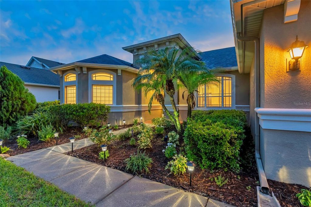 Photo of 31646 Baymont Loop, Wesley Chapel, FL 33543 (MLS # TB8399194)