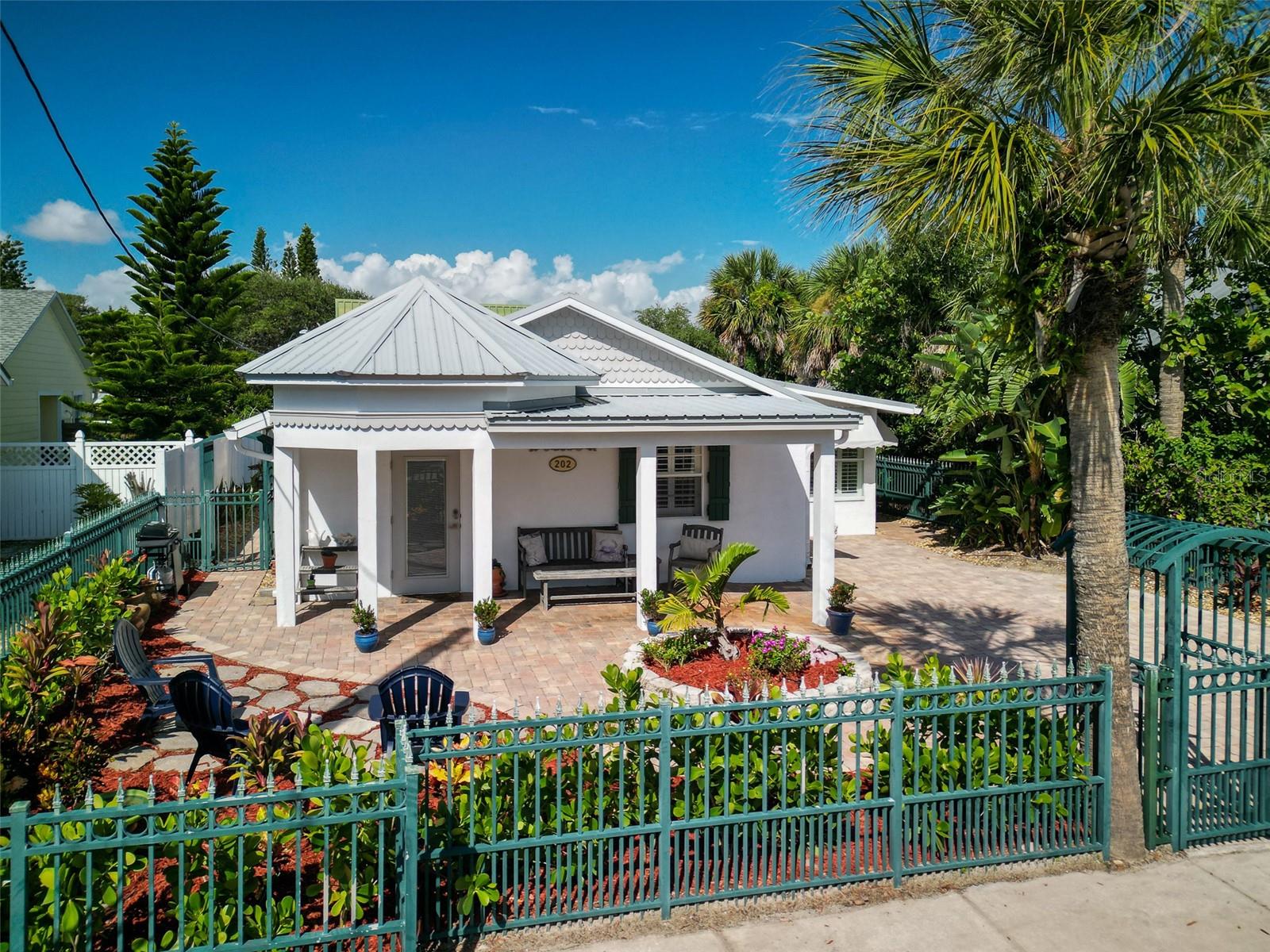 COOPER - Residential
