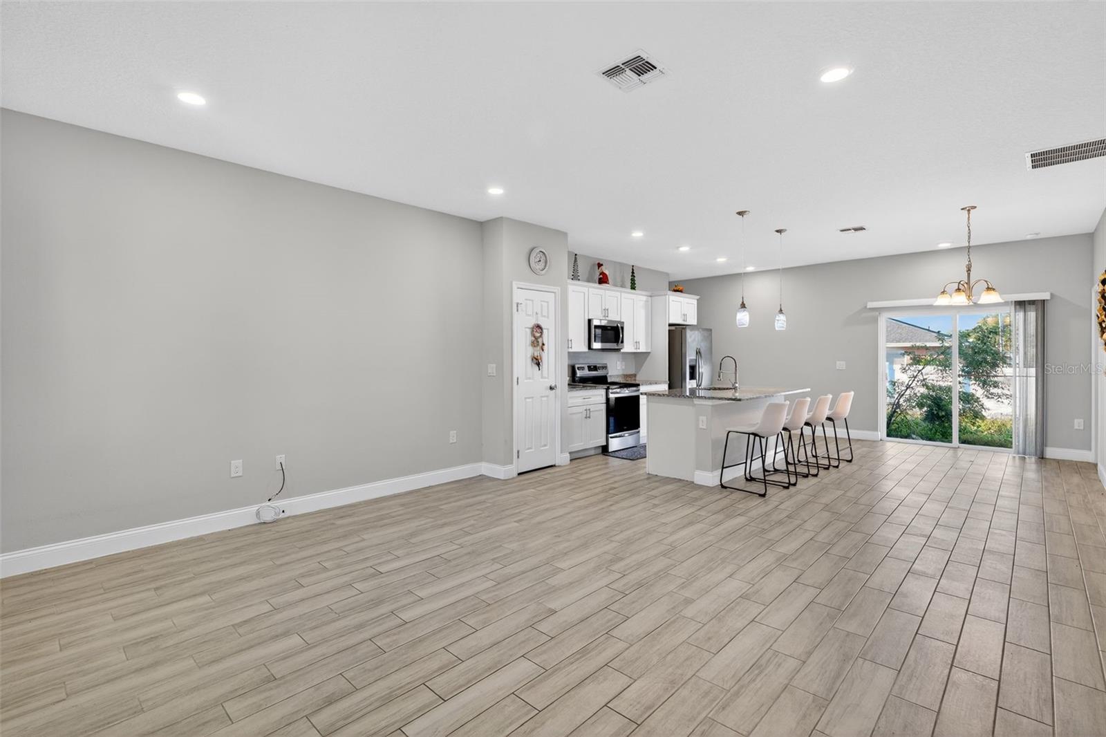 POINCIANA NBRHD 05 NORTH VILLAGE 03 - Residential Lease