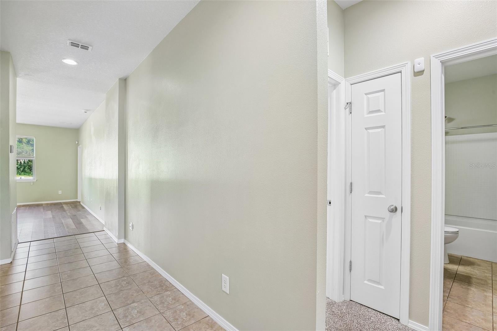 1847 TRILLIUM BOULEVARD