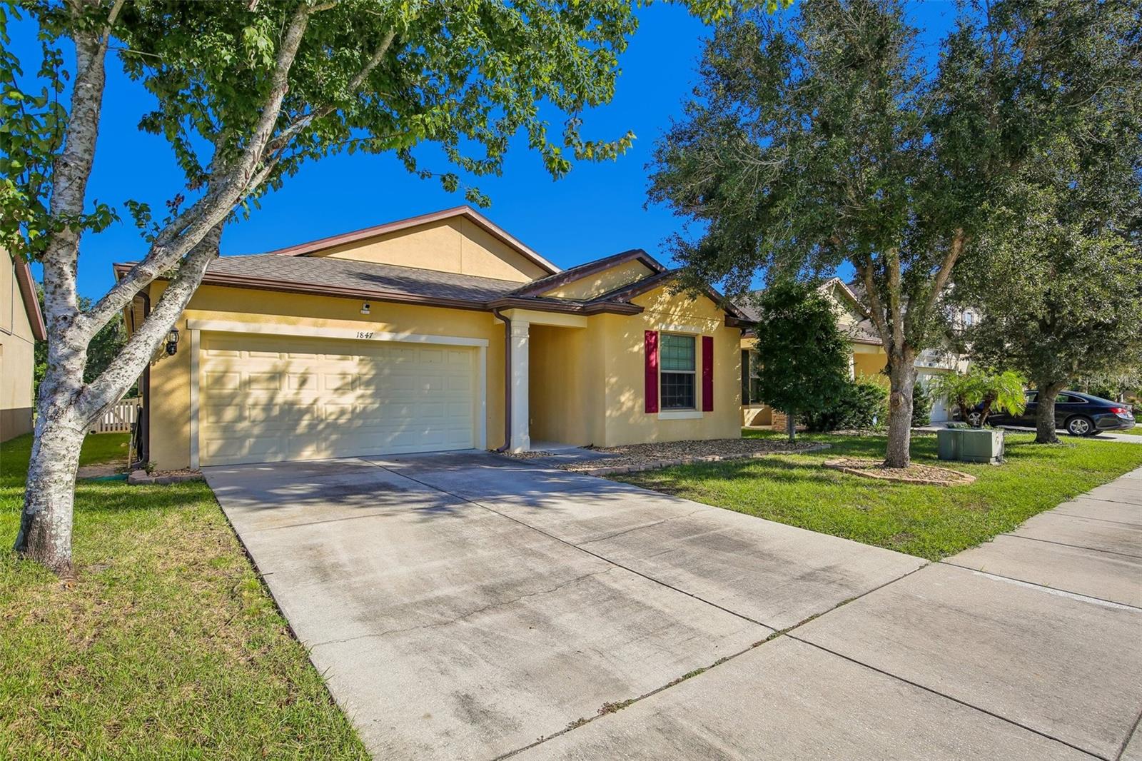 1847 TRILLIUM BOULEVARD