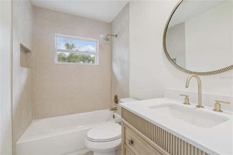 Tiny photo for 1500 West Avenue, Clermont, FL 34711 (MLS # G5113733)