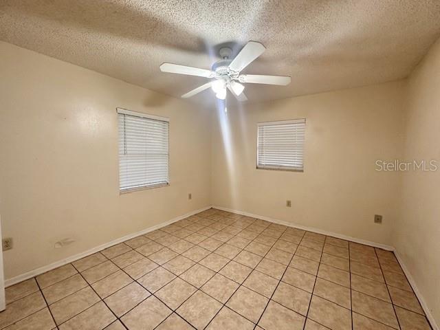 SHADEMOOR ACRES ADD 01 - Residential Lease