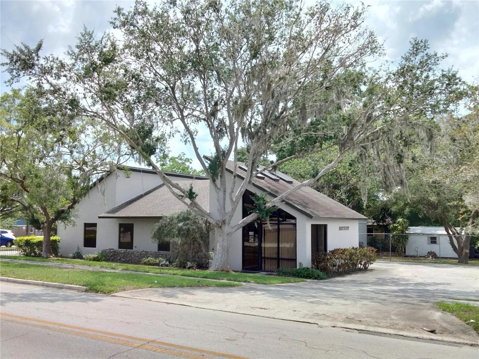 Professional / Medical Dental Office, 1,742 square feet Fully Furnished in turnkey conditions. This Dentist’s office has a flexible floor plan. It is arranged so the Dentist has a private office with private access and a restroom with a shower. Located in a great corner location, just off Hwy. 60 in Lake Wales, FL, near a Publix-anchored shopping plaza. This stunning medical building is situated among other medical offices. It is less than a quarter mile from the city’s largest medical clinics and less than a mile from a major hospital. The building boasts a unique style with high visibility. There is ample parking space available for patients and employees. The building is ready for immediate occupancy. PROPERTY HIGHLIGHTS include 4 patient dentist chairs, 2 bathrooms, one conference room, a manager’s office, a receptionist desk, and a lobby.