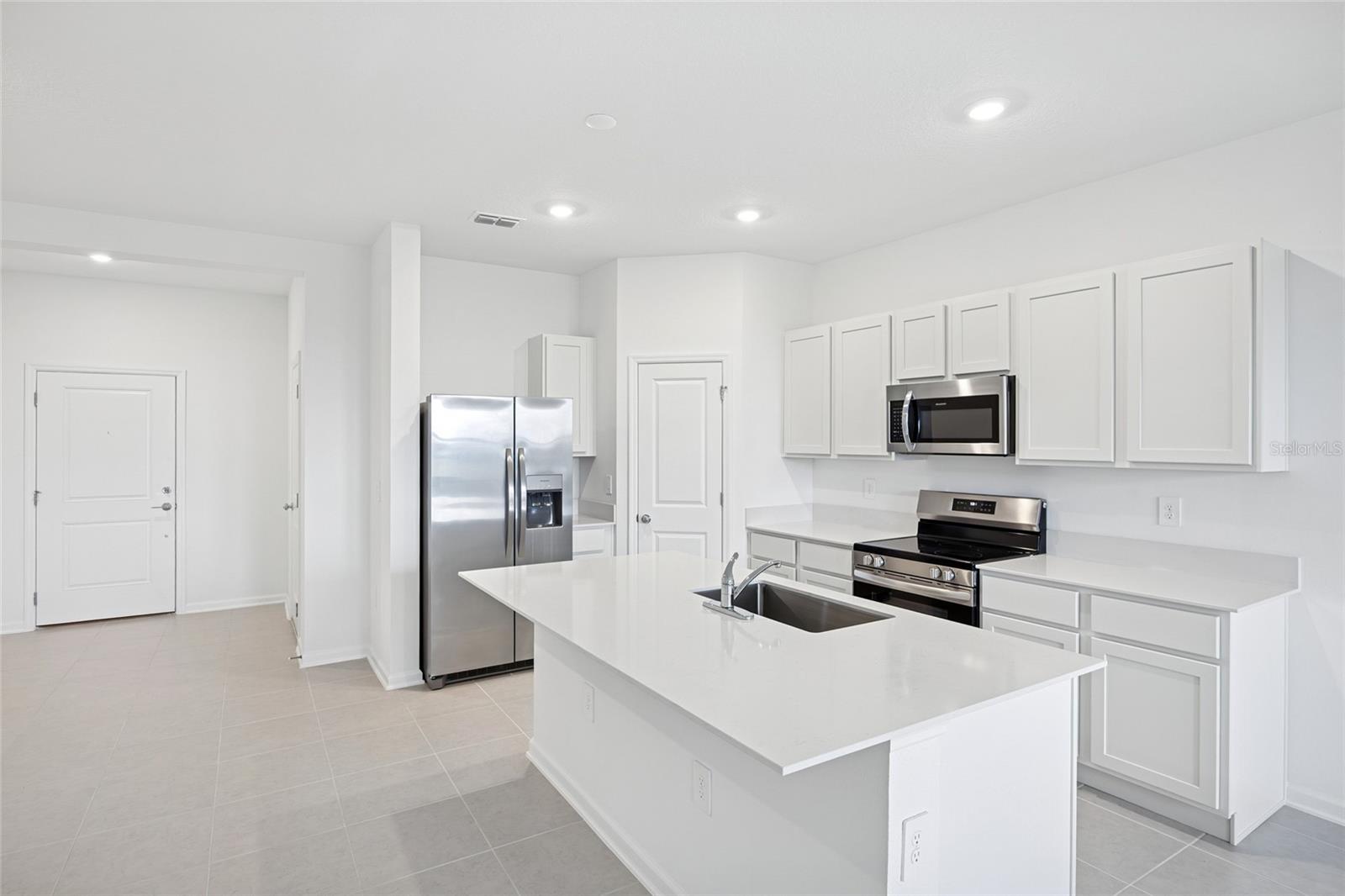 SUBDIVISION: BRENTWOOD TOWNHOMES - Residential Lease