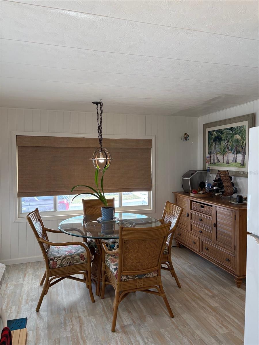 HOLIDAY SHORES MOBILE PARK UNREC - Residential