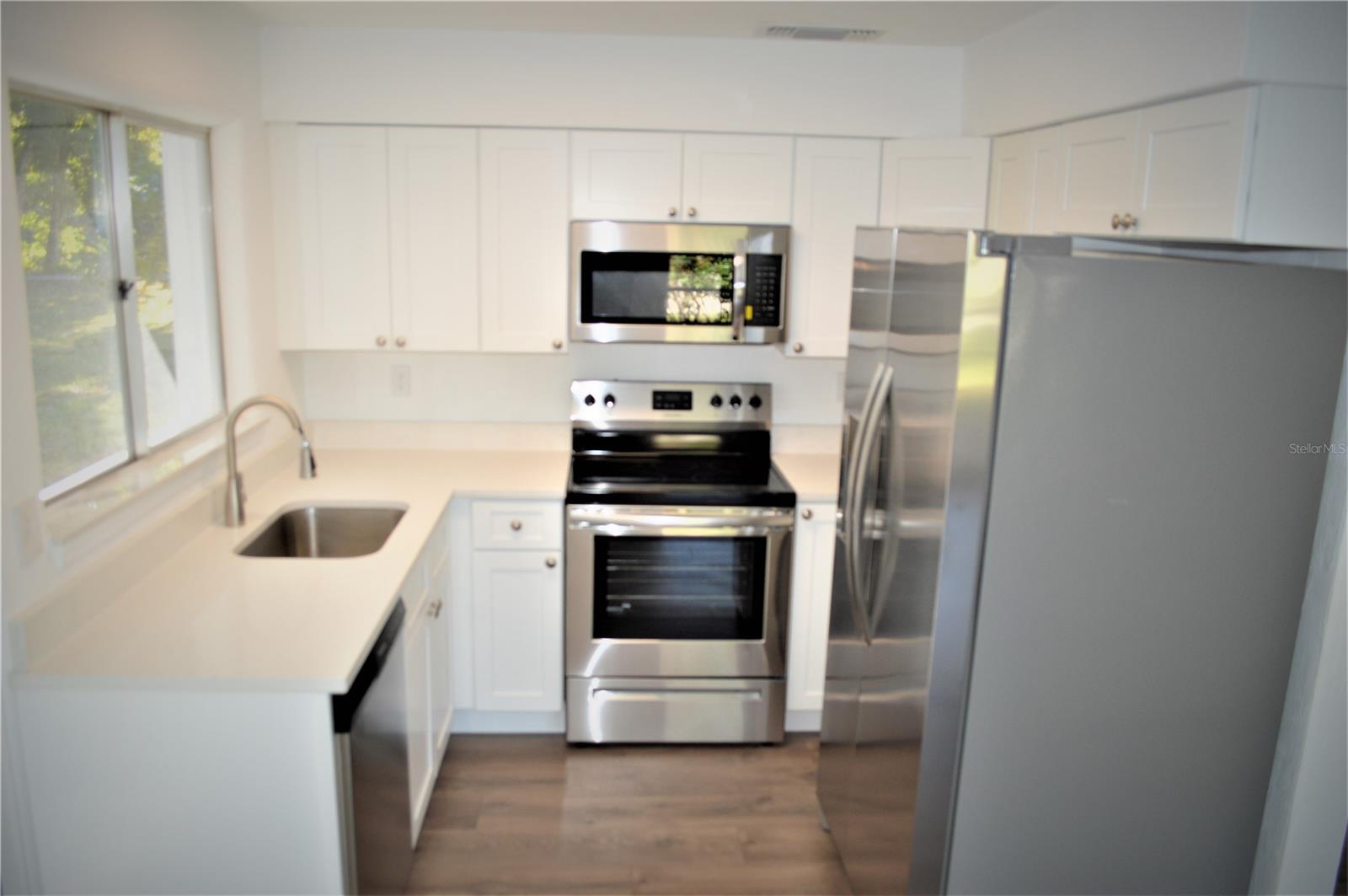 Florida Shores 01 - Residential