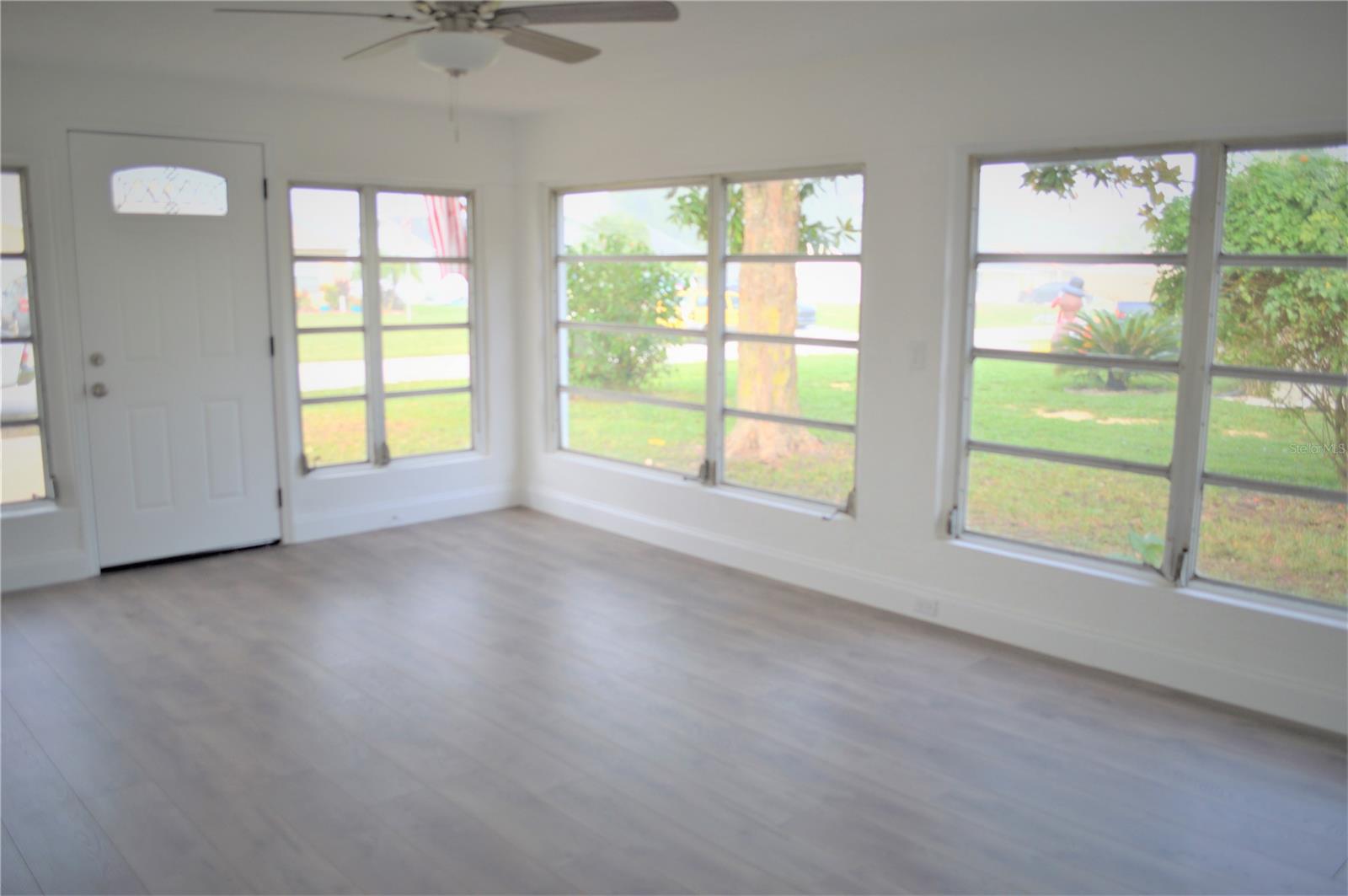 Florida Shores 01 - Residential